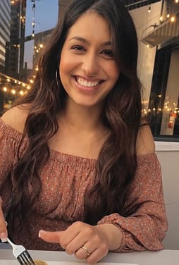 Minny Tiwana - Co-Founder & Lead Brand Strategist. Minny Tiwana, Co-Founder and Lead Brand Strategist at Niche Domination Marketing.